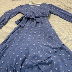 Elegant Blue Maxi Dress